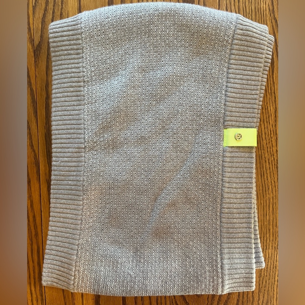 Lululemon Infinity Scarf